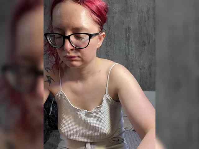 Model: Emma4you