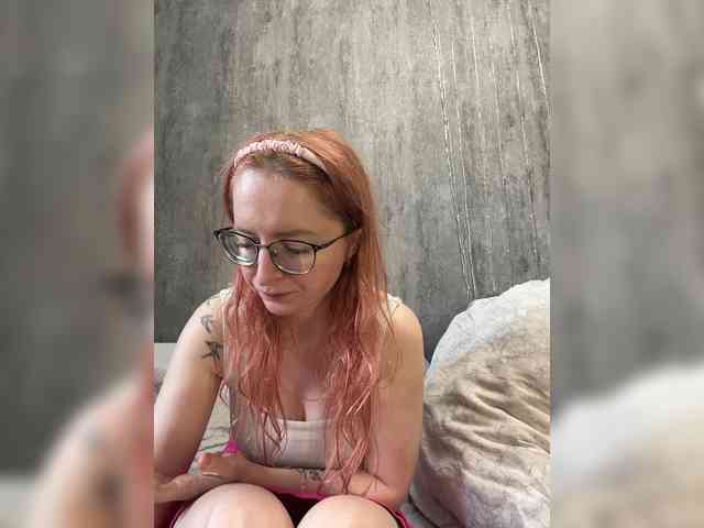 Model: Emma4you
