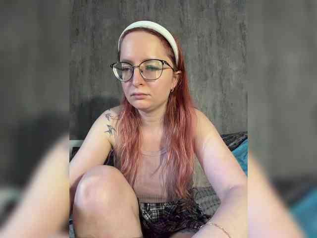 Model: Emma4you
