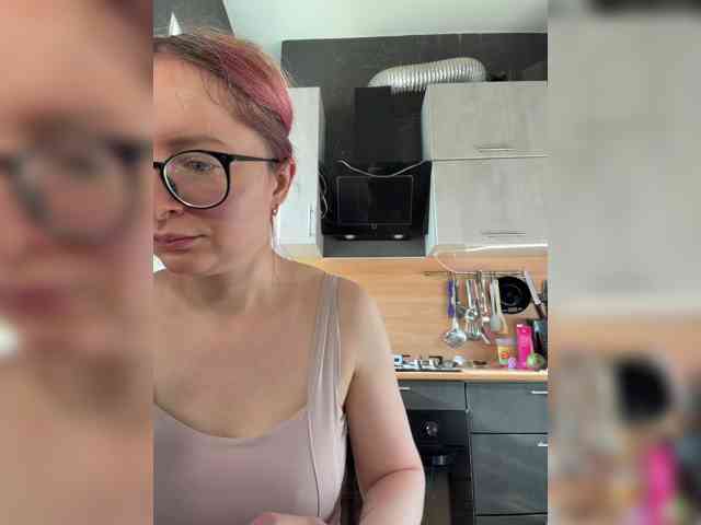 Model: Emma4you