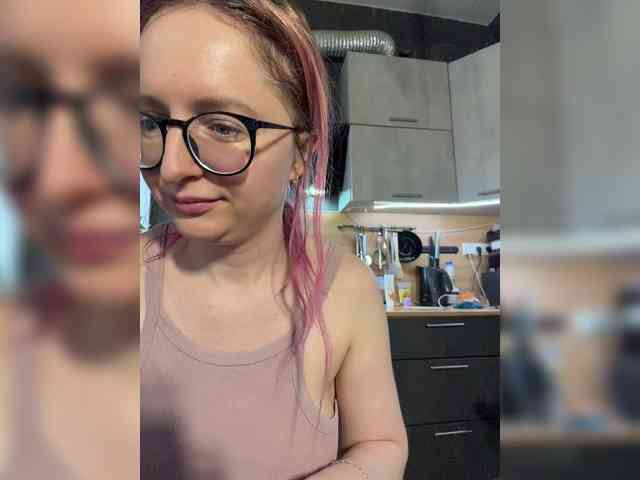 Model: Emma4you