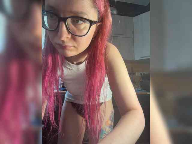 Model: Emma4you