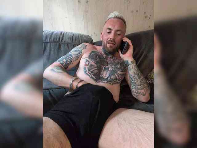 HardcoreBDSM webcam