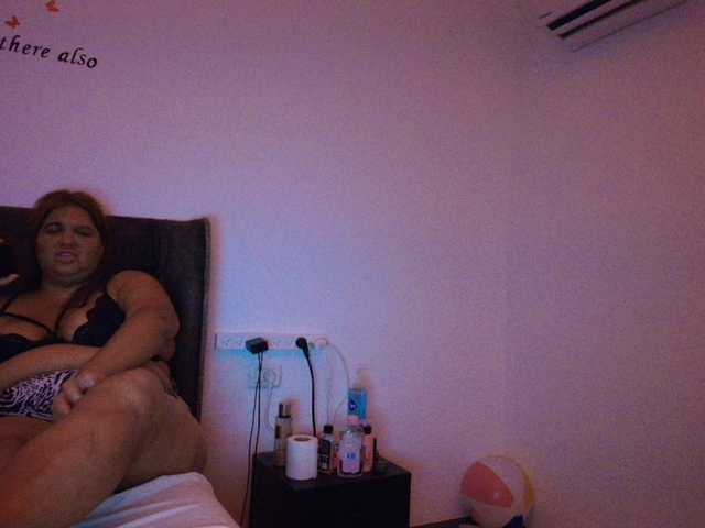 maayanlevi001 live cam on BongaCams
