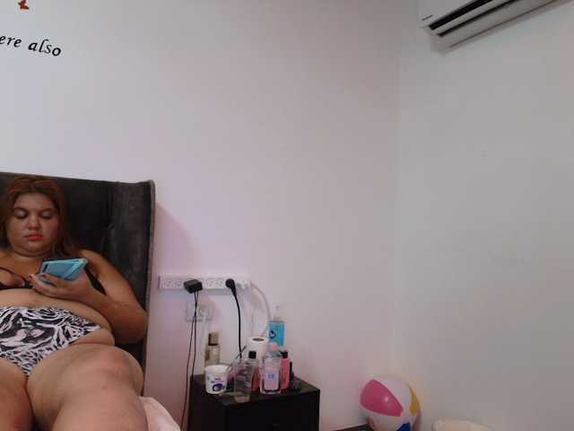 maayanlevi001 live cam on BongaCams