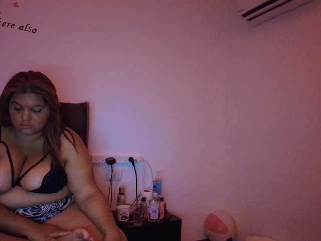 maayanlevi001 live cam on BongaCams