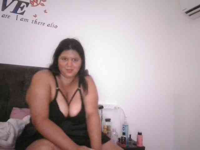 YasminQueen webcam