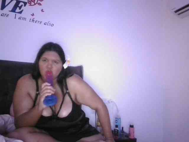 YasminQueen webcam
