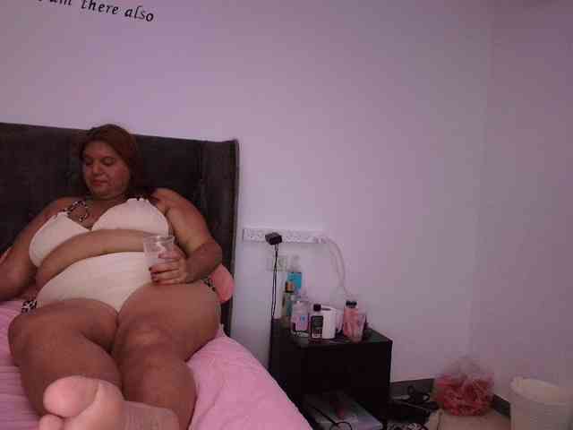 YasminQueen webcam