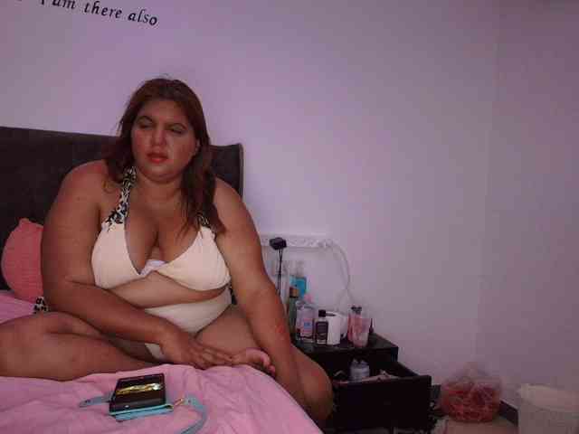 YasminQueen webcam