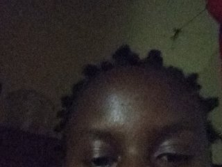 freakcurvy8's Live Webcam