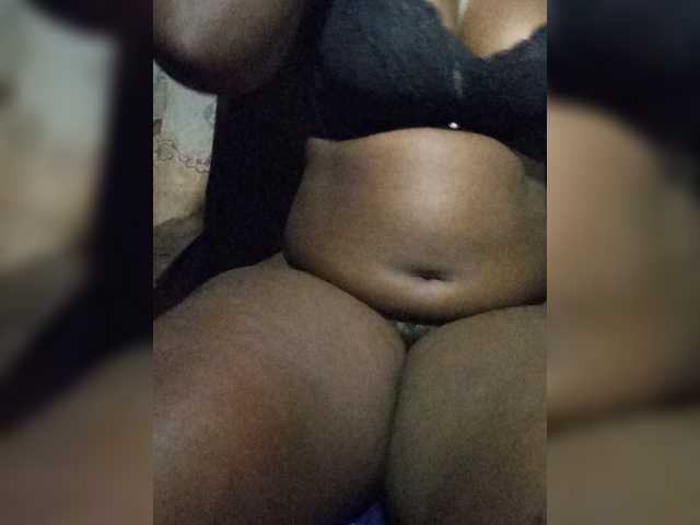 freakcurvy8