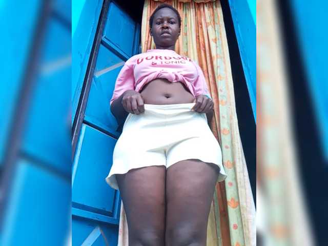 freakcurvy8