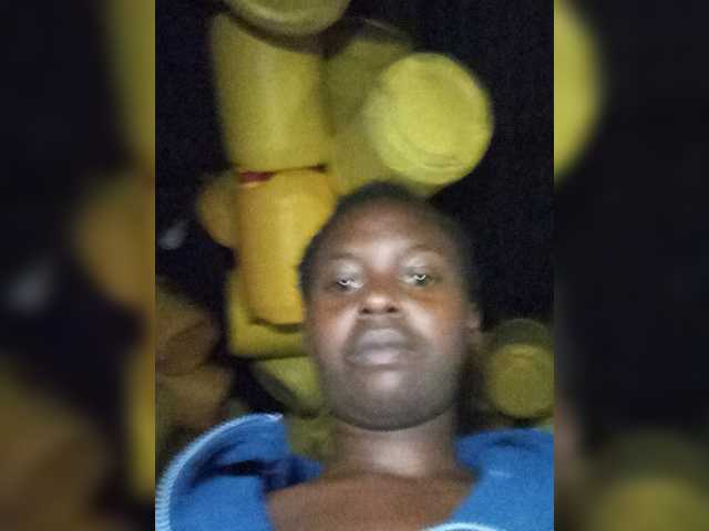 freakcurvy8