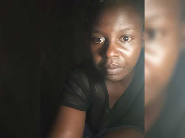 freakcurvy8