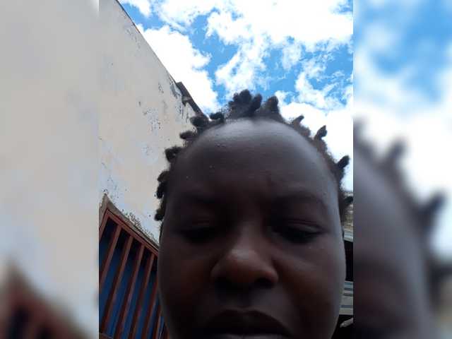 freakcurvy8