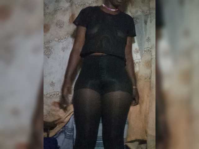 freakcurvy8
