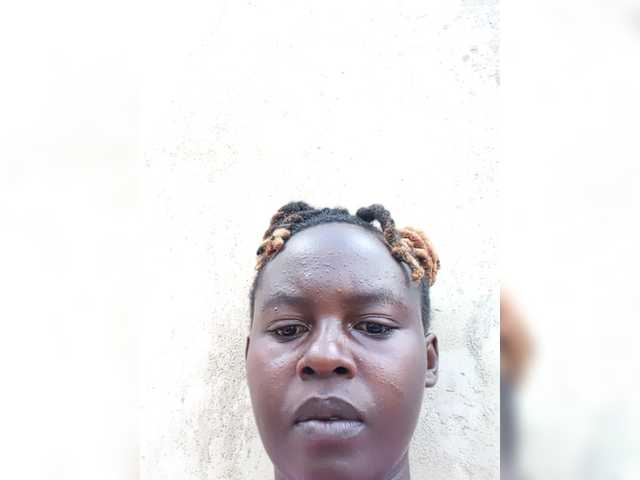 freakcurvy8
