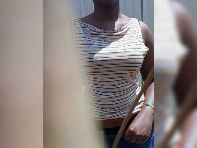 freakcurvy8