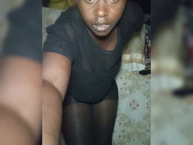 freakcurvy8