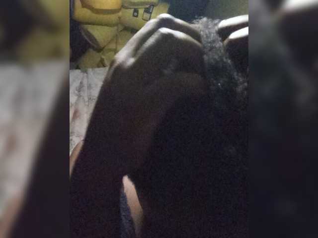 freakcurvy8