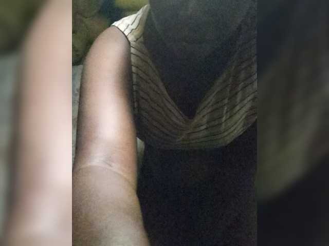 Freakcurvy8