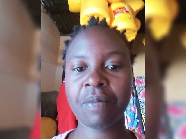 freakcurvy8
