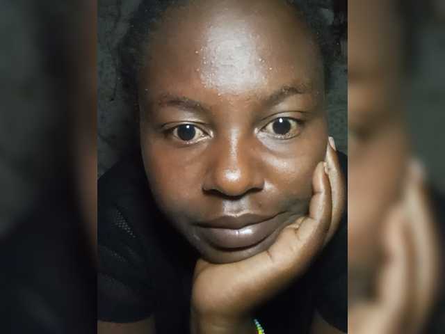freakcurvy8