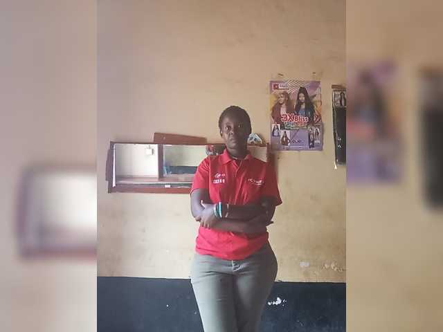 freakcurvy8