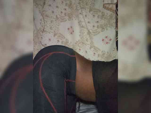 freakcurvy8 webcam