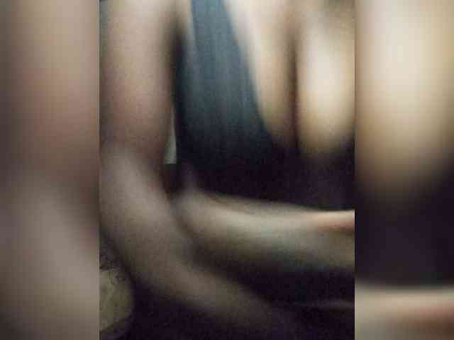 freakcurvy8