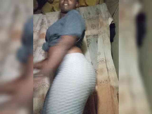 freakcurvy8