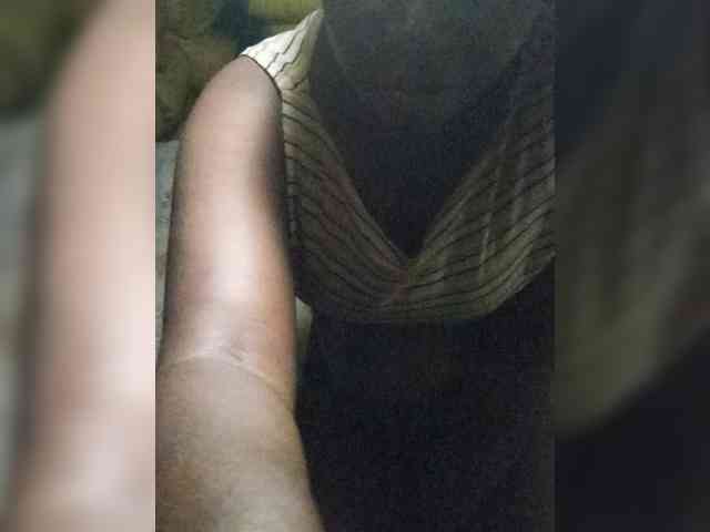 freakcurvy8