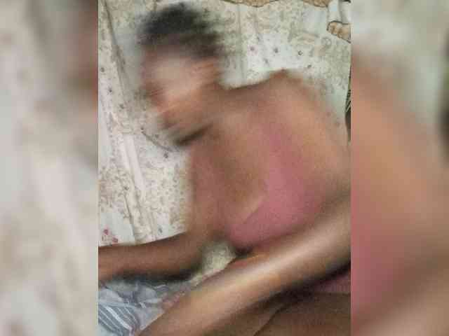 freakcurvy8 webcam