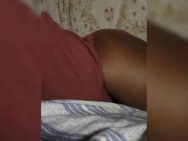 freakcurvy8