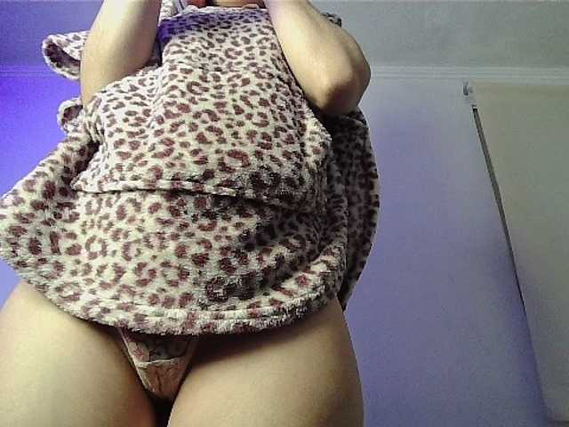 MaryannG live cam on BongaCams