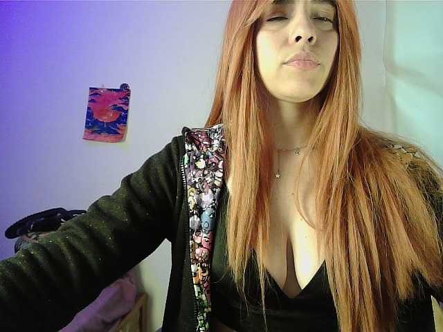 MaryannG live cam on BongaCams
