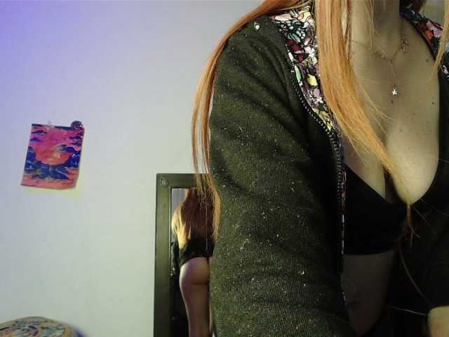 MaryannG live webcam show