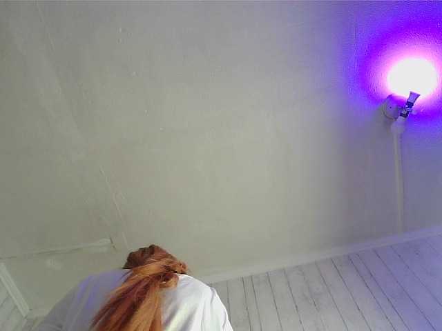 MaryJaneW live webcam show