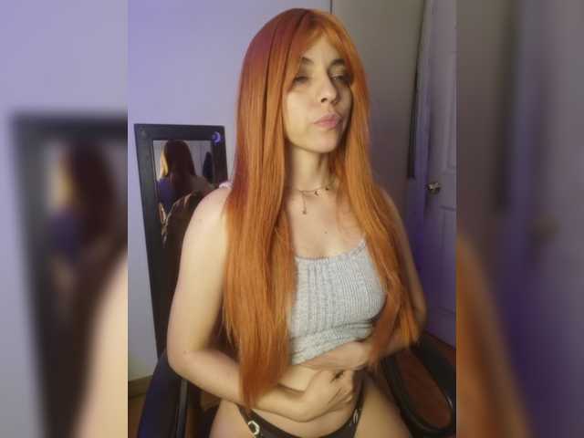 MaryannG live webcam show