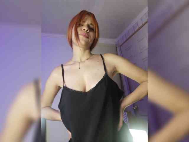 MaryJaneW webcam