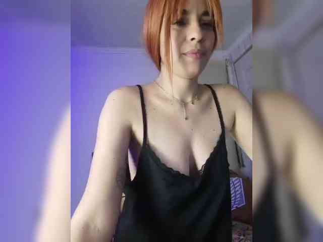 MaryJaneW webcam