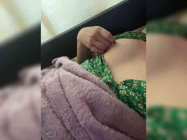 MoonArt69 webcam