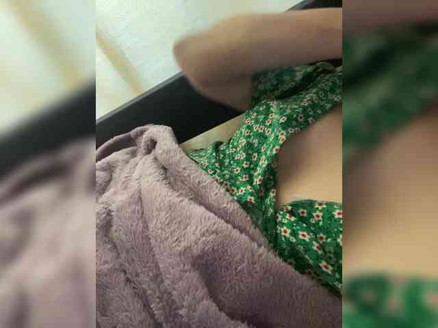 MoonArt69 webcam