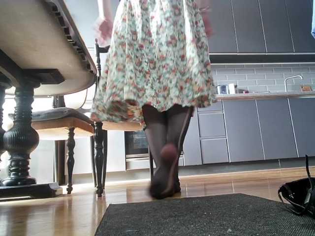 YourSerenity's BongaCams show and profile