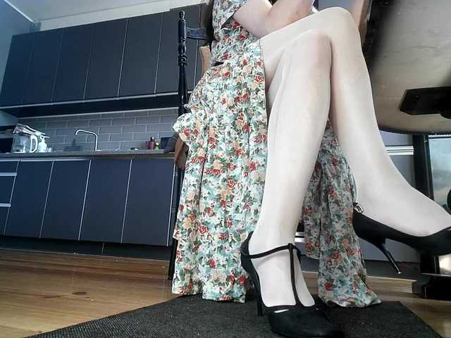 YourSerenity live webcam show