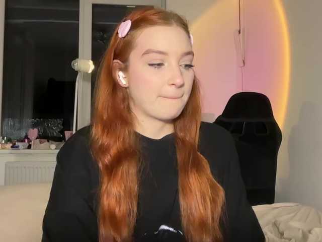 cinnabongirl live cam on BongaCams