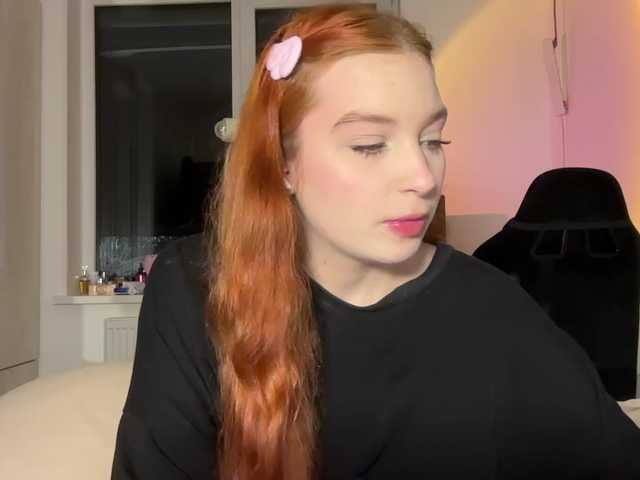 cinnabongirl live cam on BongaCams