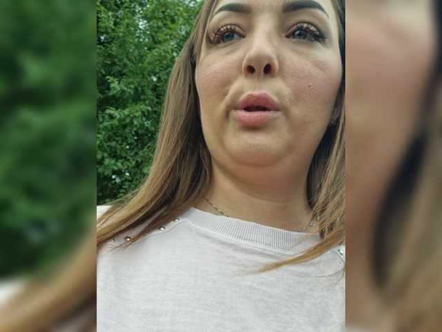 Sex chat gratuit in direct cu Samyra--Angel pe BongaCams