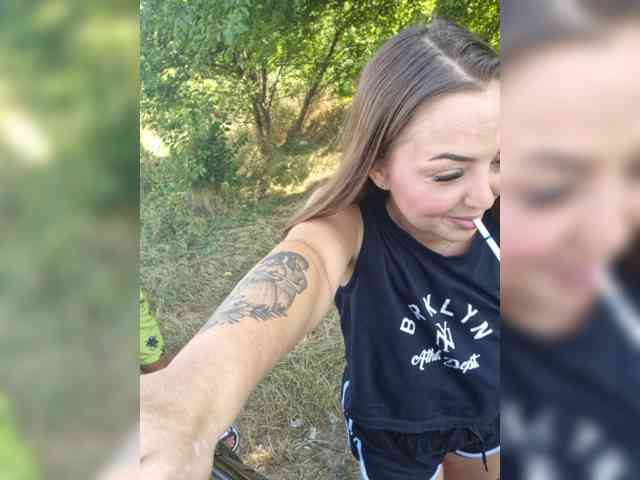 Samyra--Angel Sex Cam Show